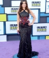 Idina_Latin_AMAs_28429.jpg