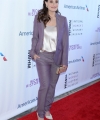 idina-menzel-2018-women-making-history-awards-in-beverly-hills-0.jpg