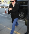 idina-menzel-at-lax-airport-in-los-angeles-01-17-2017_4.jpg