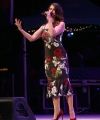 idina_28129.jpg