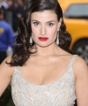 idina_menzel_01.jpg