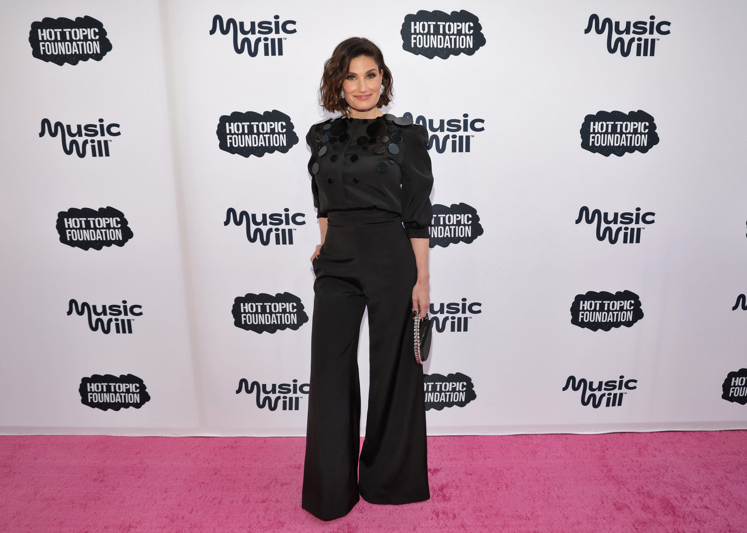 Idina Menzel Honored With “The Dream Builder” Award